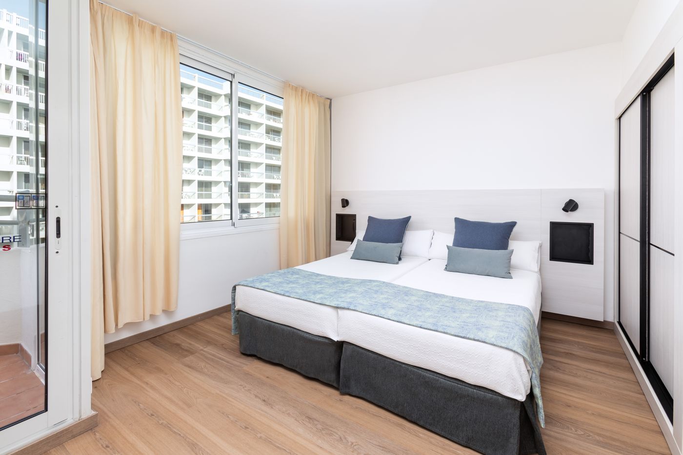 Alexandre-Hotel-Troya-Room-33