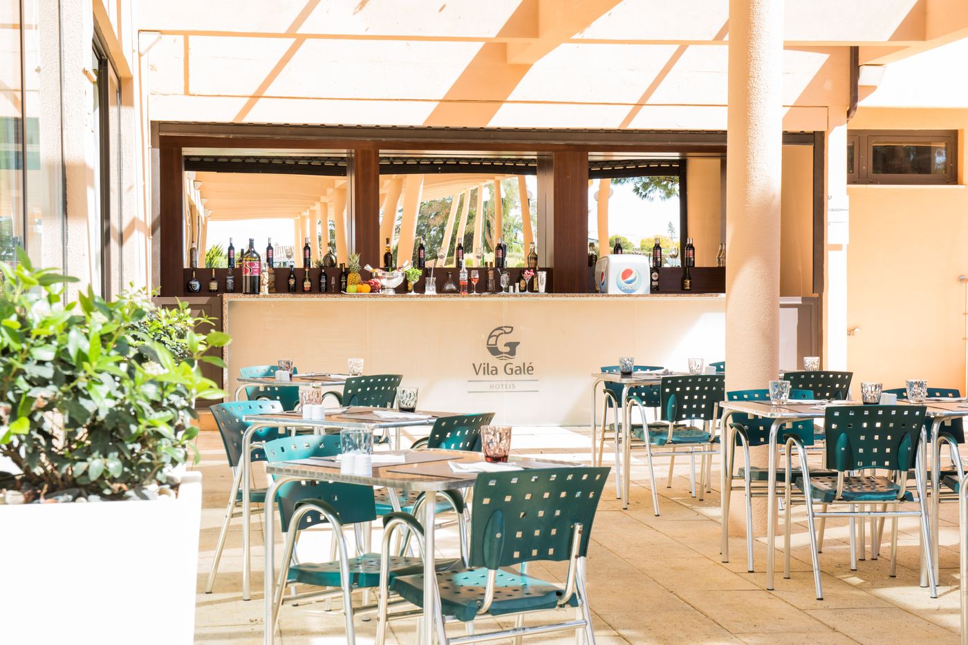 Vila-Gale-Atlantico-Terrace-35