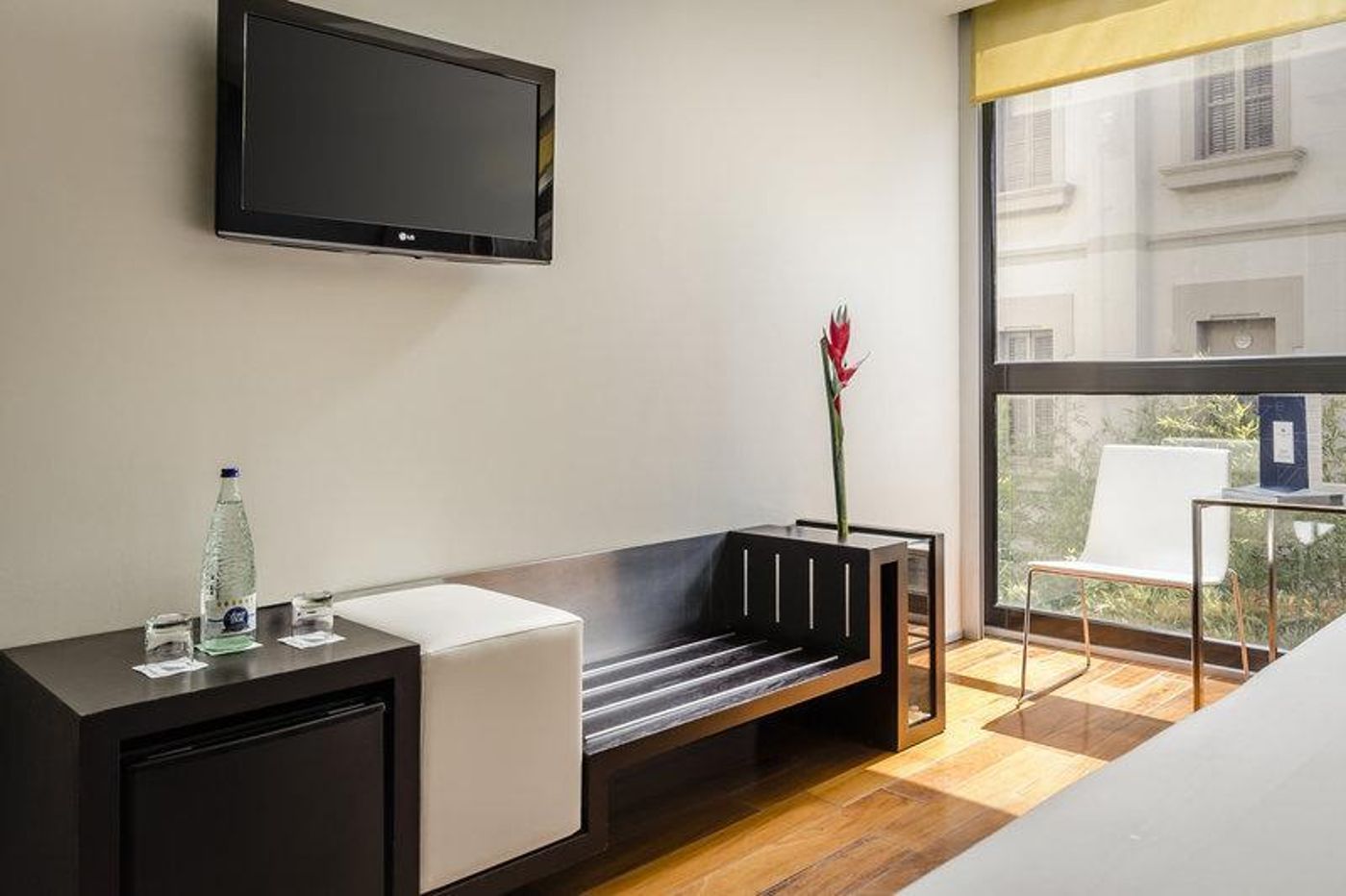 Ikonik Angli-Spain-BARCELONA-General view-5