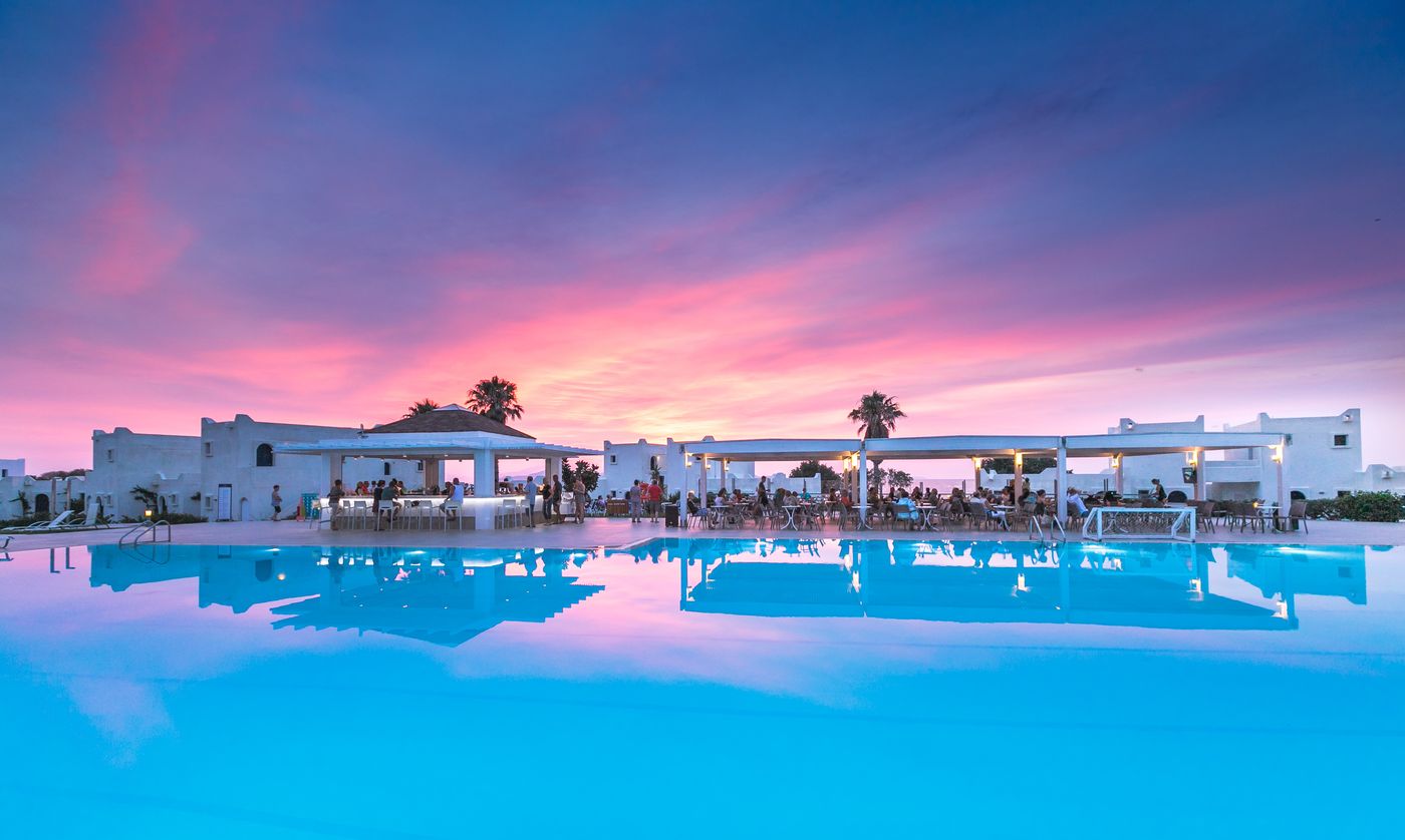 Aeolos-Beach-General-view-9