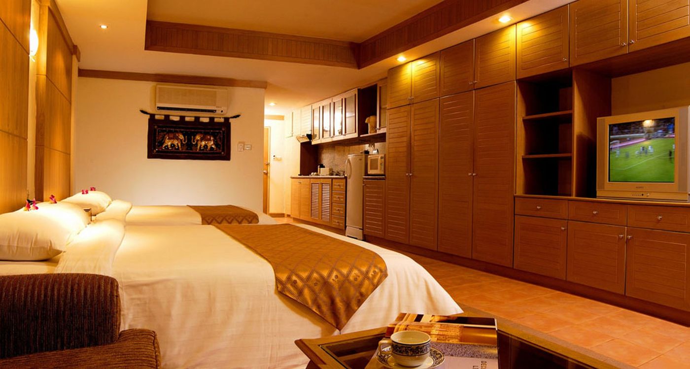 Horizon-Patong-Beach-Resort---Spa-Room-14