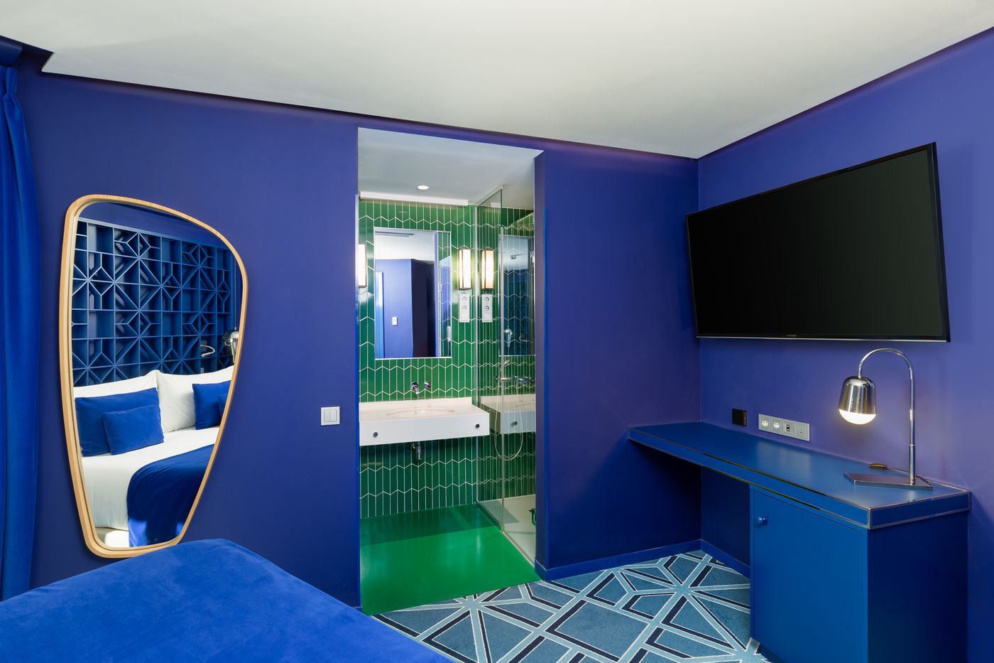 Room-Mate-Macarena-Room-32