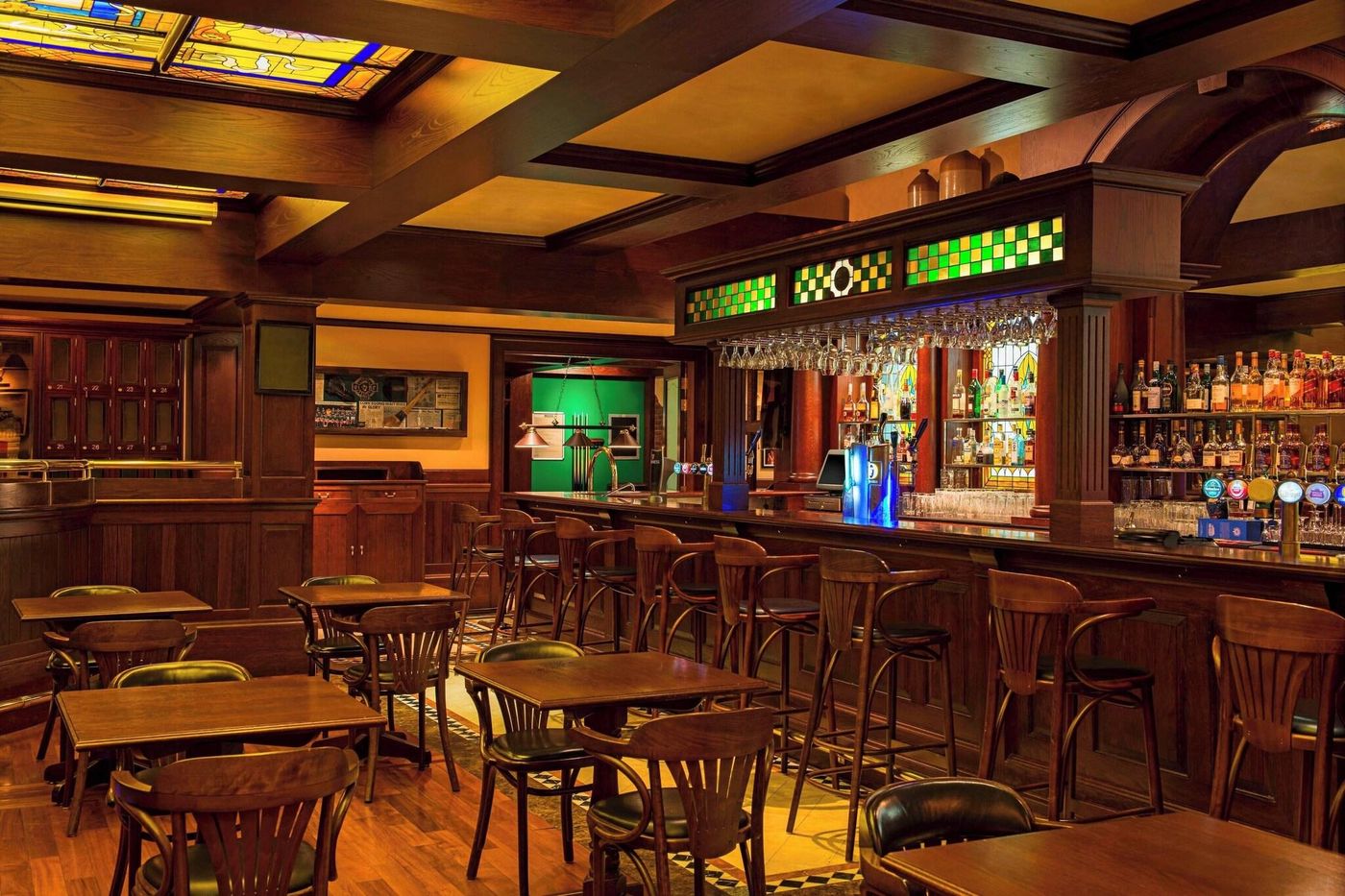 Four-Points-by-Sheraton-Downtown-Dubai-Lobby-44