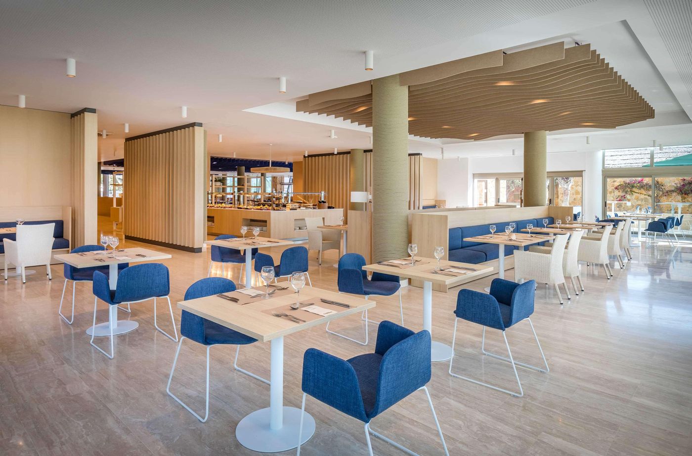 Barcelo-Fuerteventura-Royal-Level--Family-Club--NU-Restaurant-47