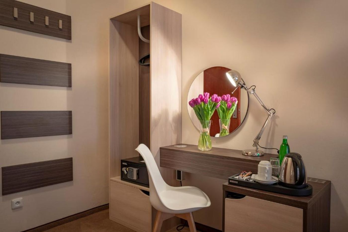 Pytloun-Kampa-Garden-Hotel-Prague-Room-22