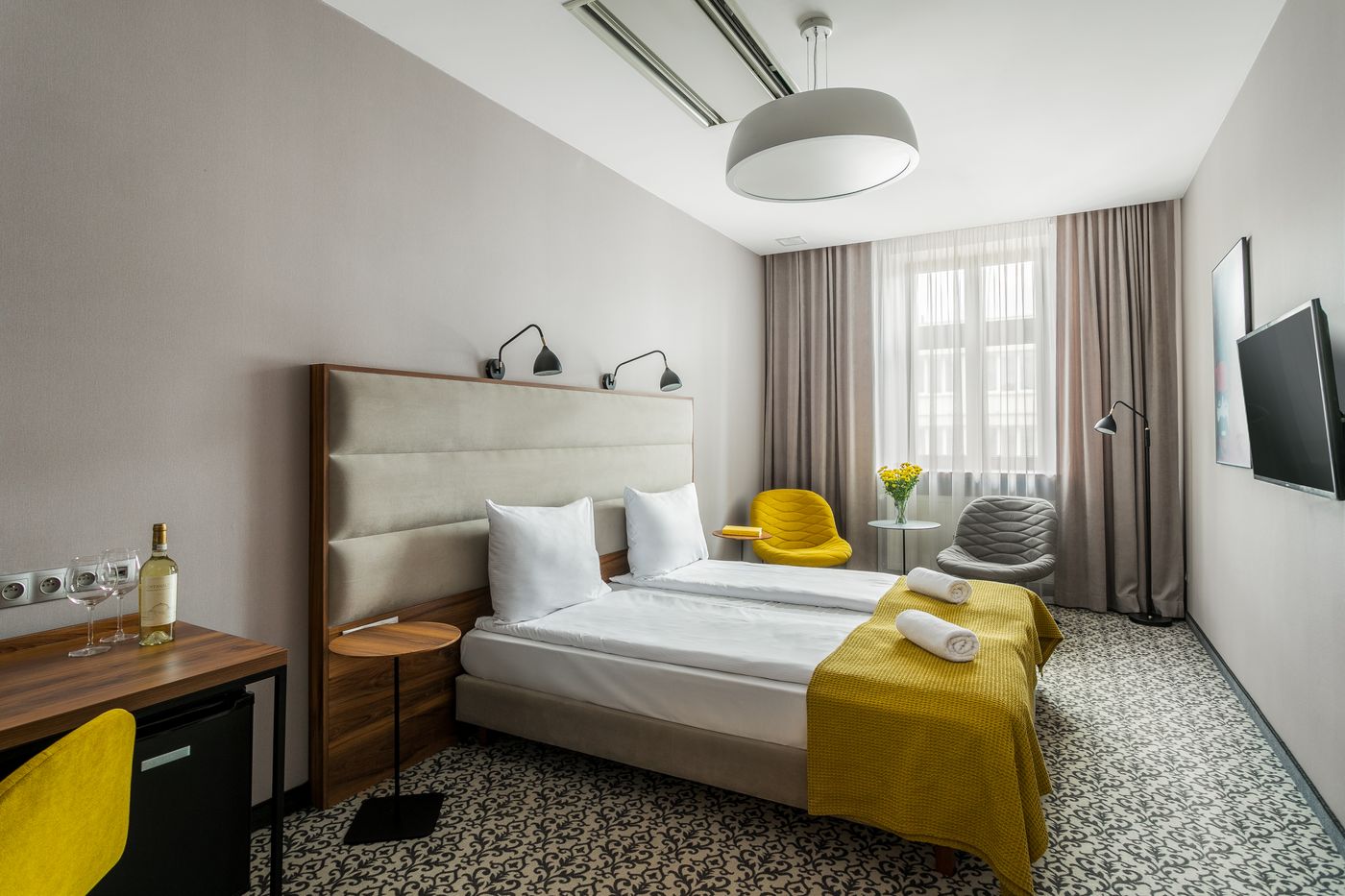 No-23-Premium-Aparthotel-Room-11