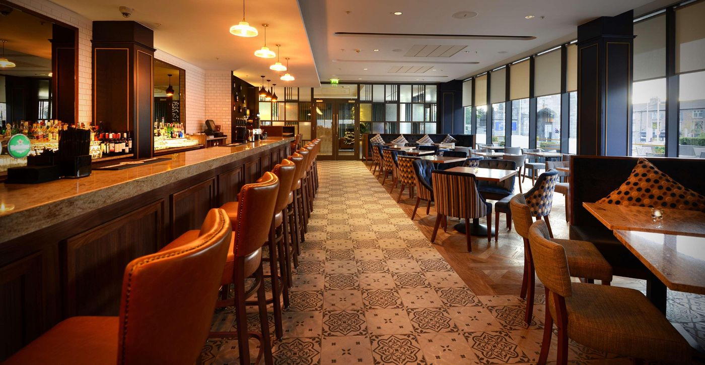 Hilton-Dublin-Kilmainham-Bar-14