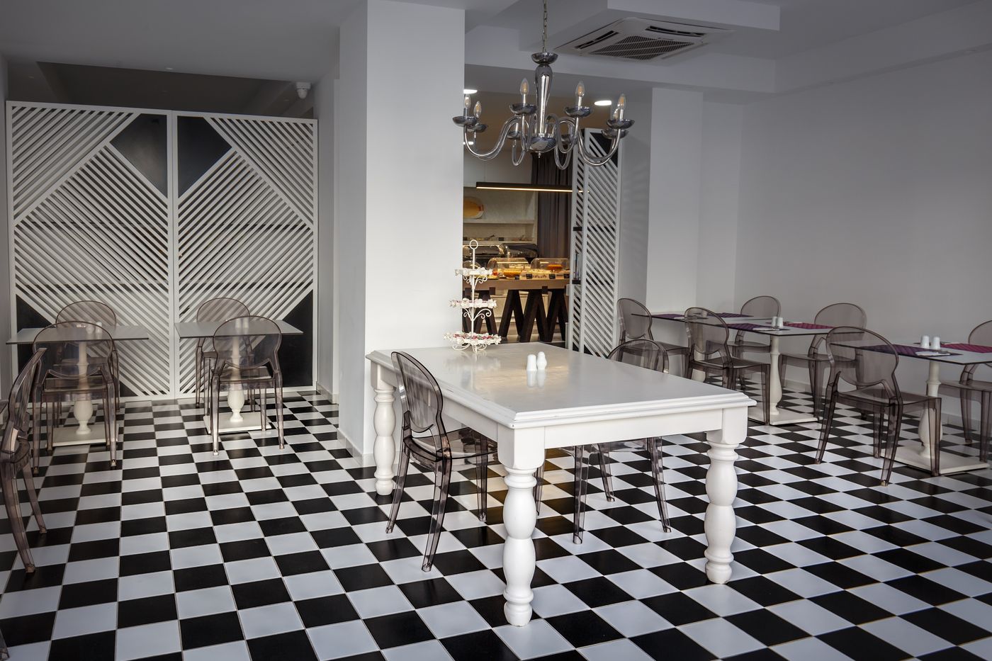 Mar & Mar Hotel & Suites