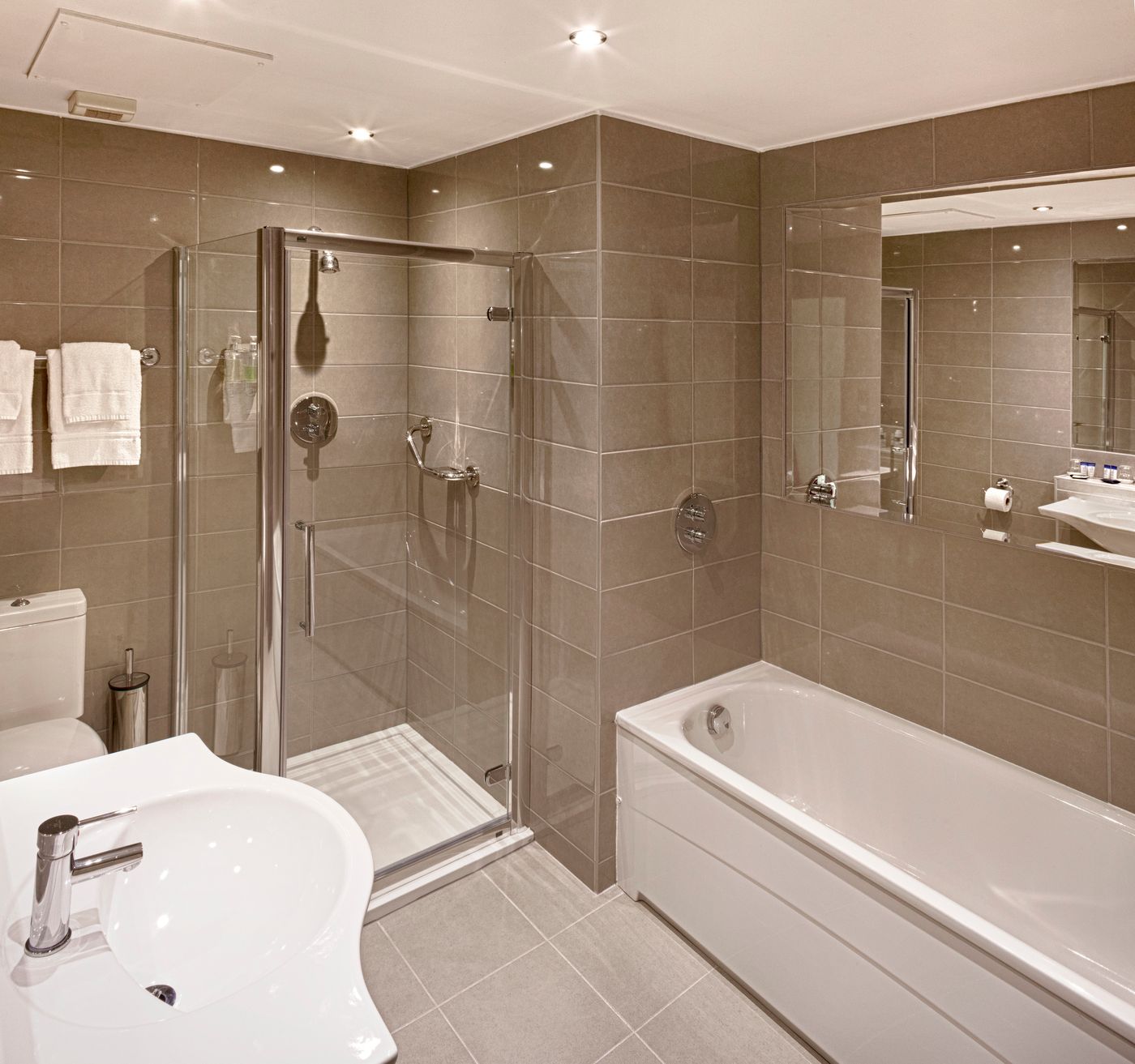 The-Address-Connolly-Hotel-Room-40