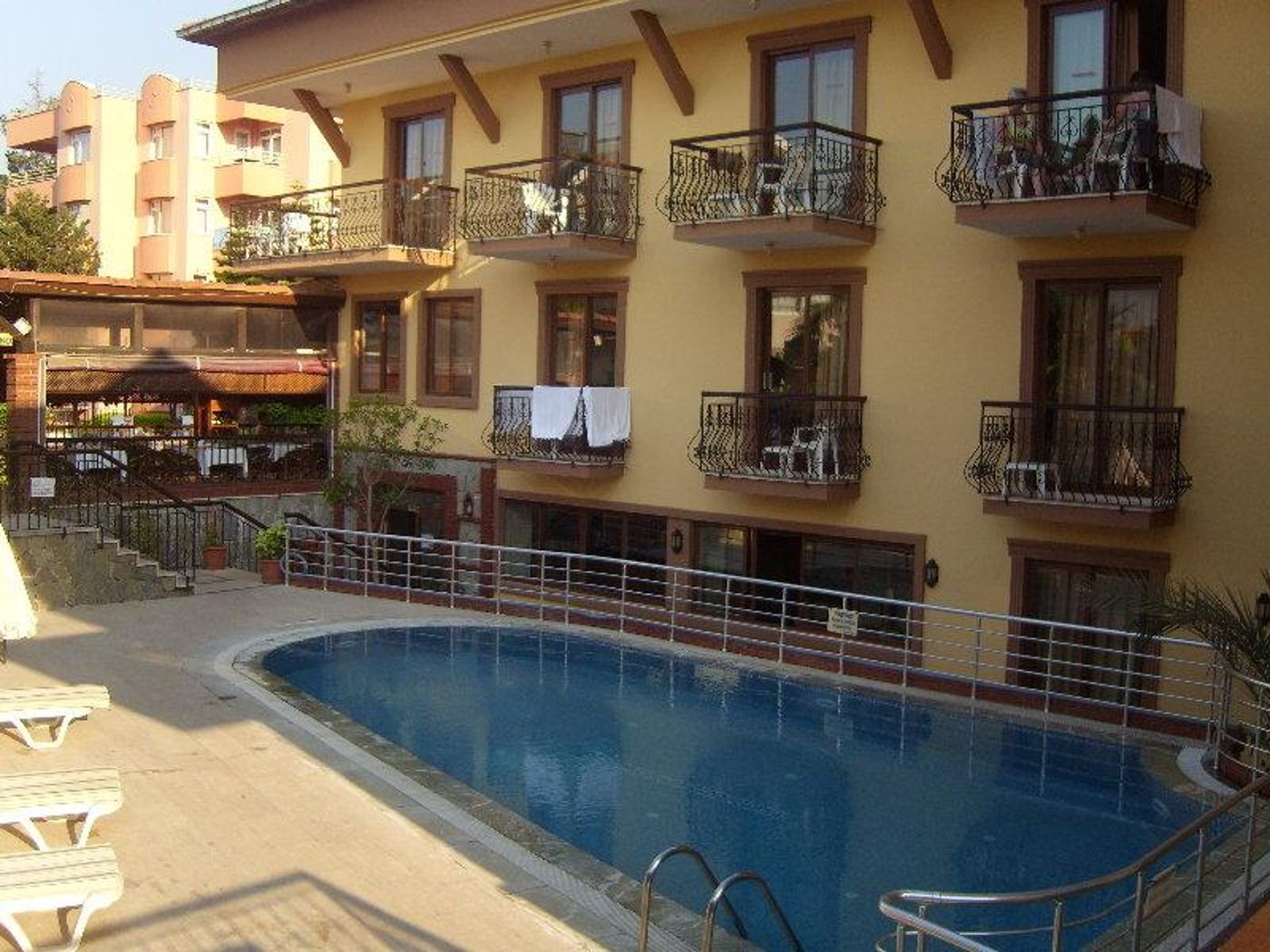 Orange-Garden-Apart-Hotel-General-view-2