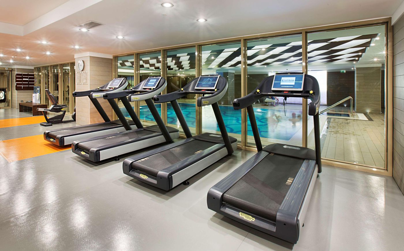 DoubleTree-by-Hilton-Istanbul---Avcilar-General-view-38