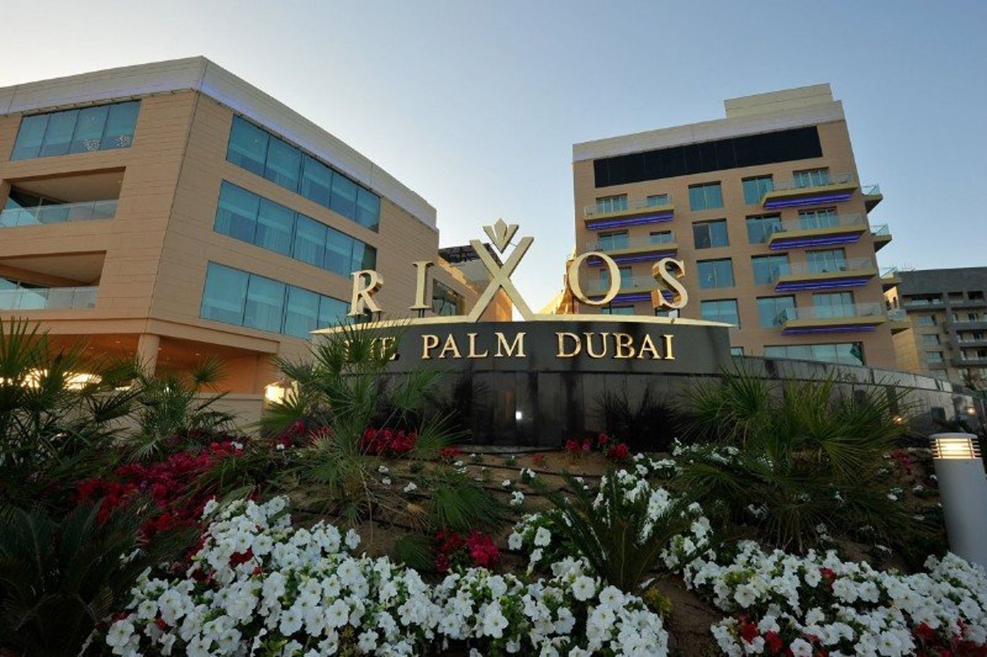 Rixos-The-Palm-Hotel-and-Suites-General-view-19