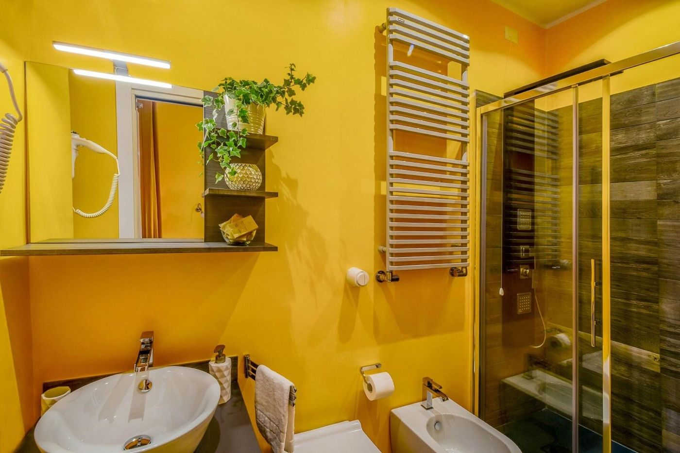 Allegras-House-Caracciolo-Room-17