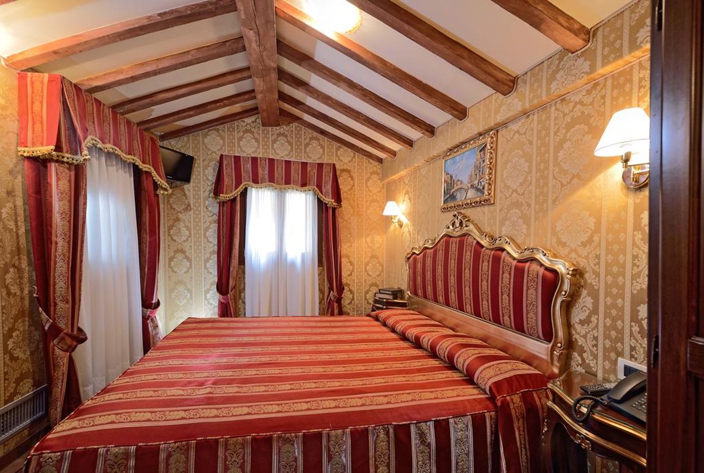 Antico-Panada-Room-4