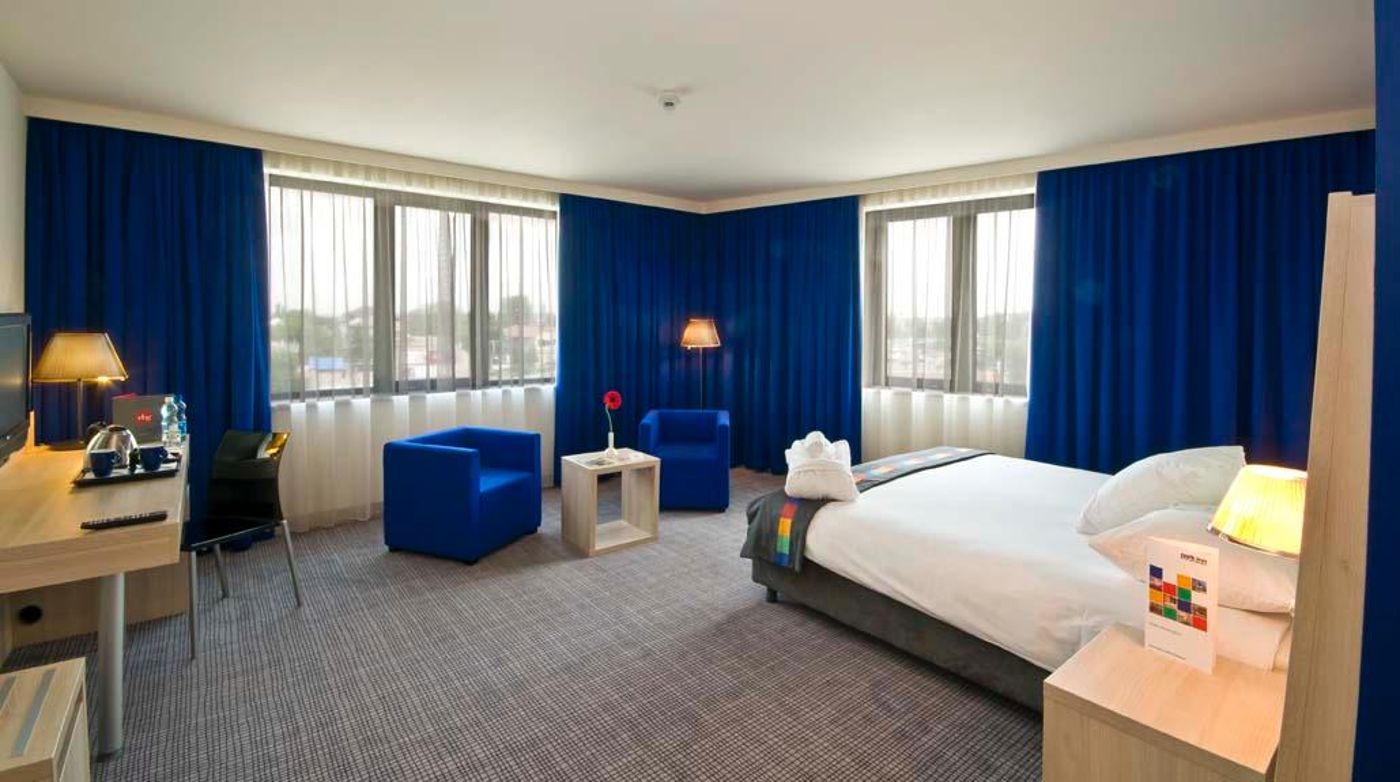 Park-Inn-by-Radisson-Krakow-Room-35
