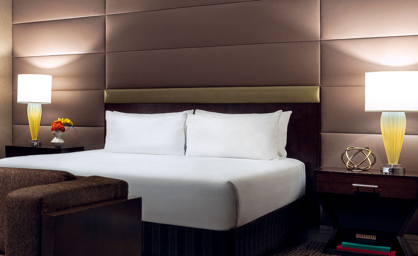 The-Mirage-Resort-and-Casino-Room-18