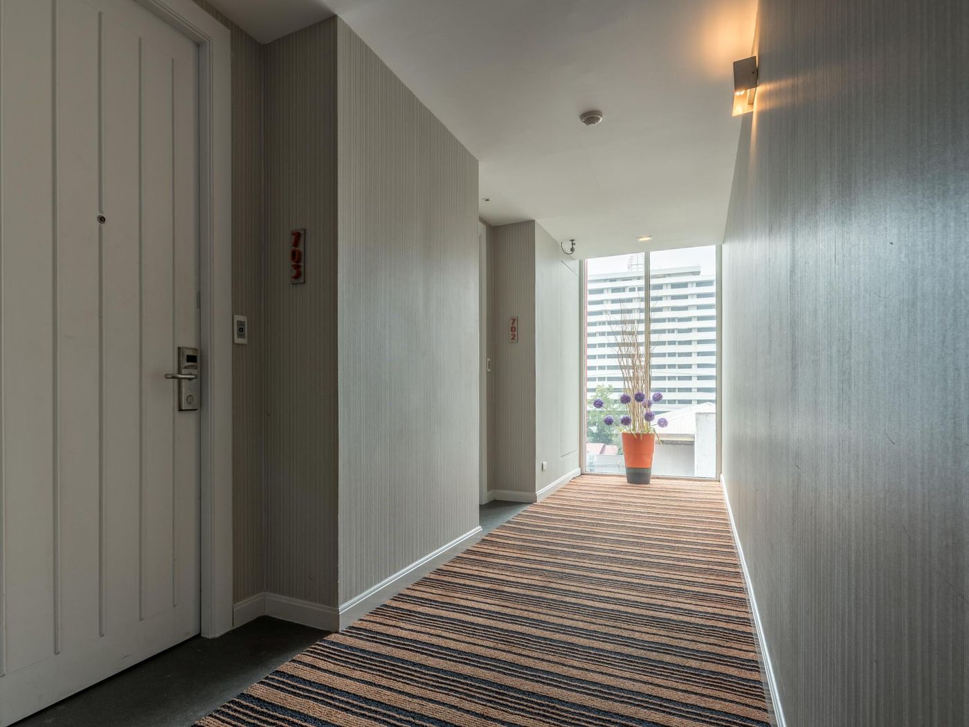 Solo Sukhumvit 2-Thailand-BANGKOK-General view-3