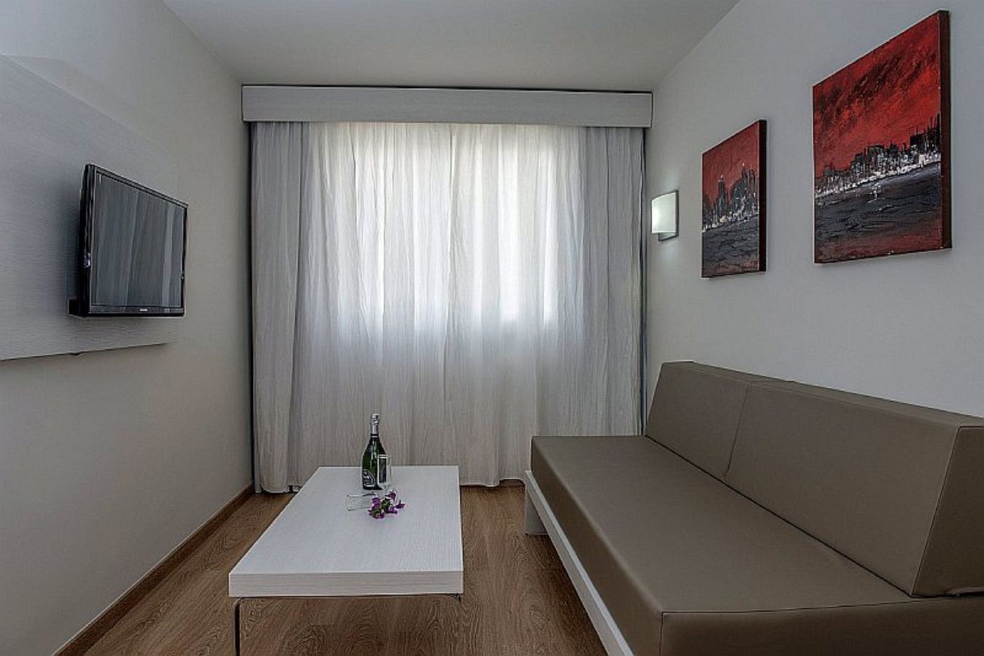 Aequora-Lazarote-Suites-Room-44