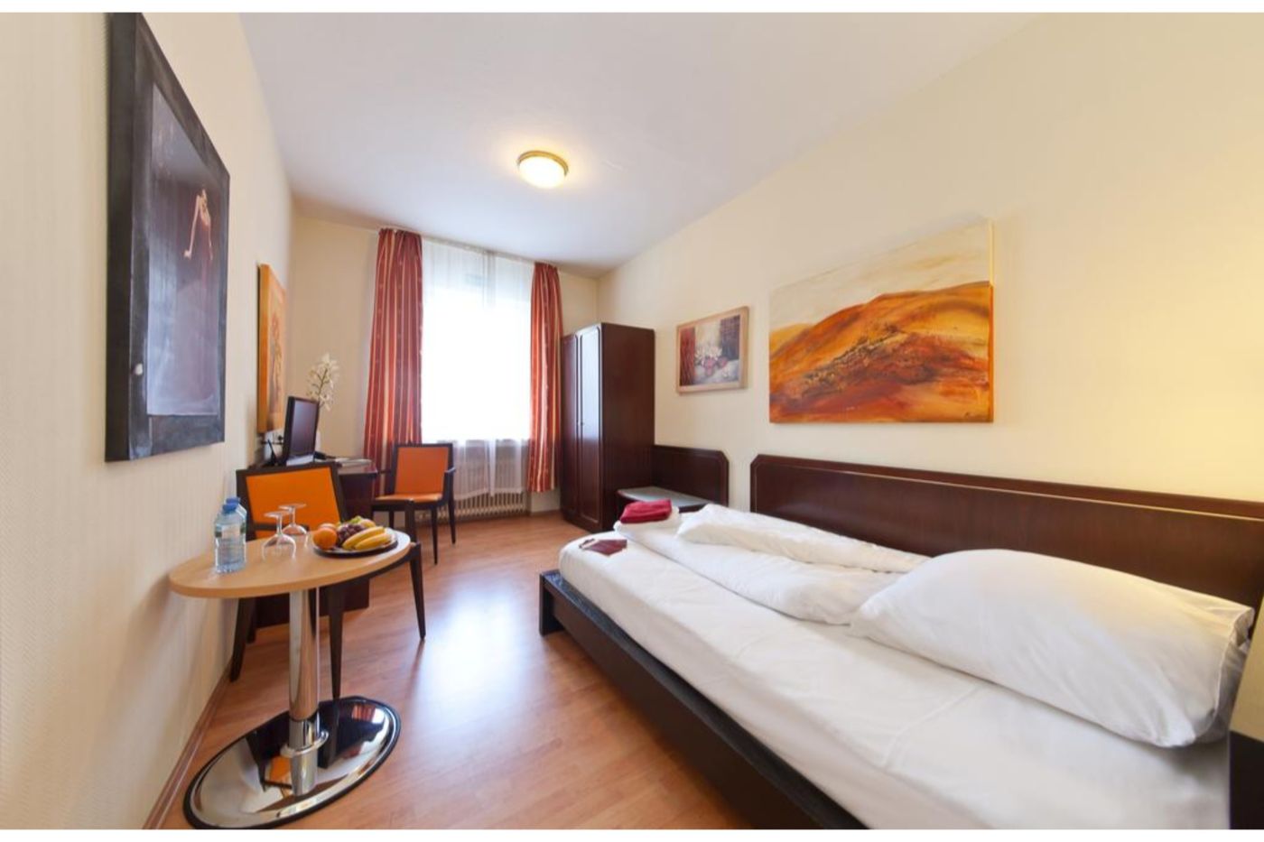 Novum Hotel Plaza - Germany - DÜSSELDORF - Room - 9