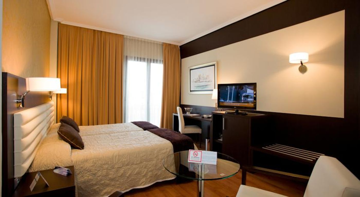 Hotel Monte Puerta Tierra