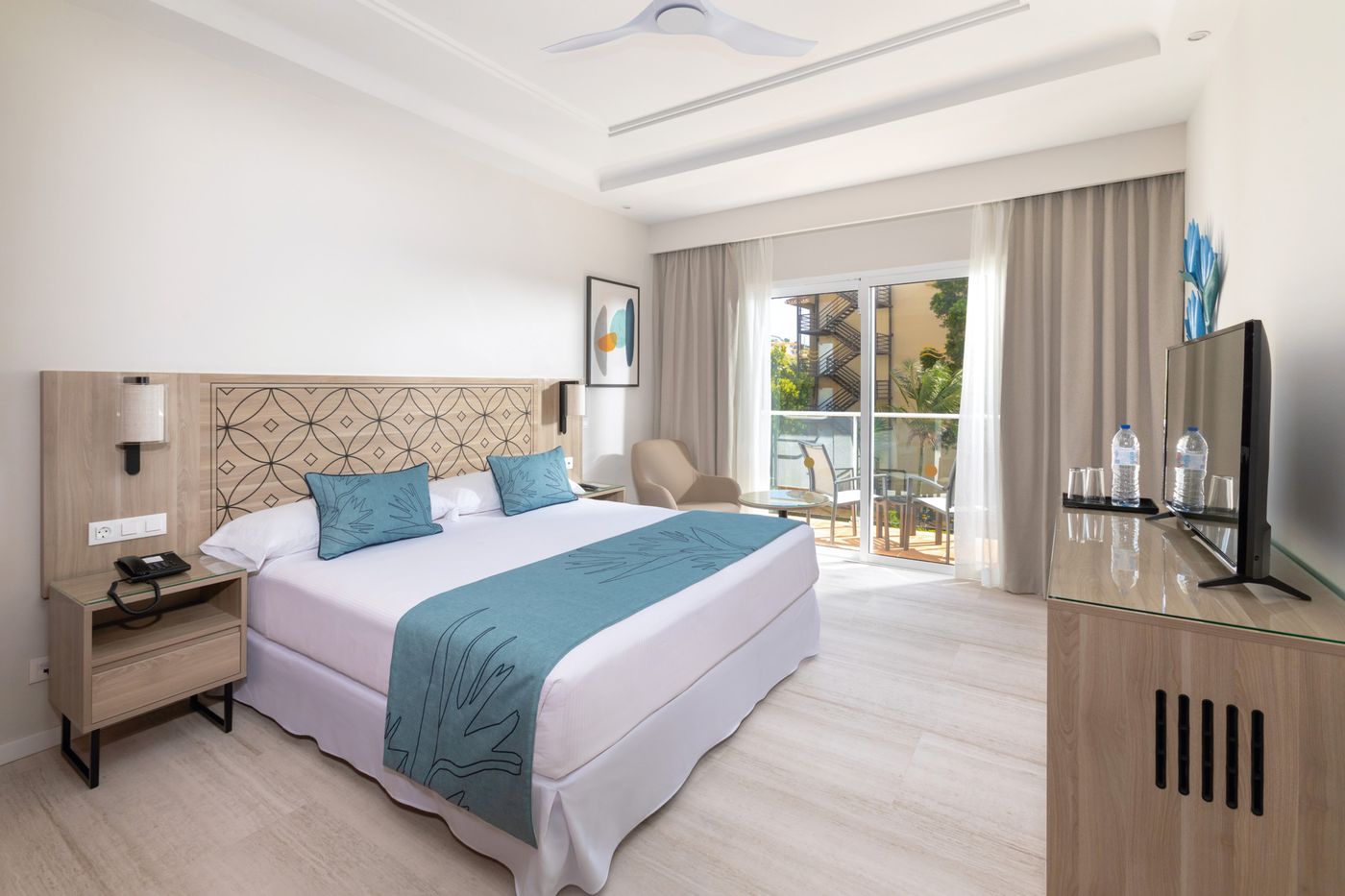 Riu-Palace-Madeira-Room-20