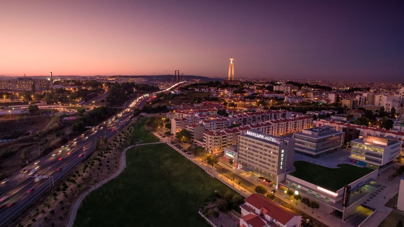 Mercure-Lisboa-Almada-Hotel-General-view-48