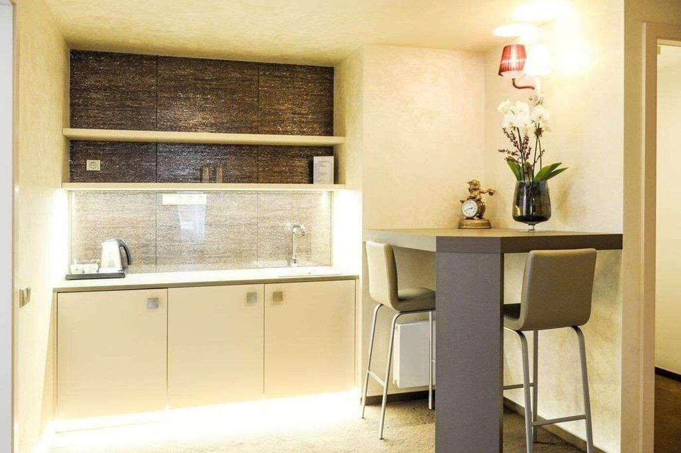 Myo-Hotel-Mysterius-Room-21