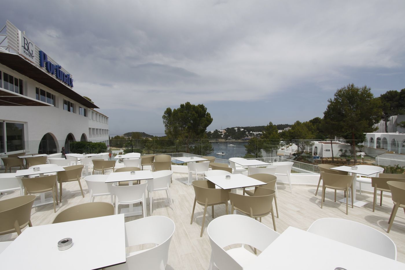 Portinatx-Beach-Club-Hotel-Terrace-18