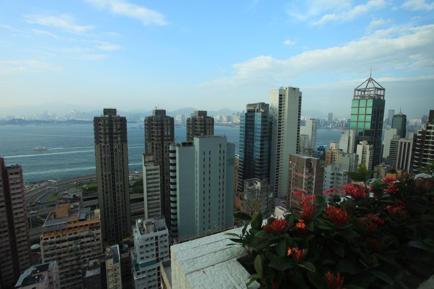 Grand-City-Hotel-Room-2