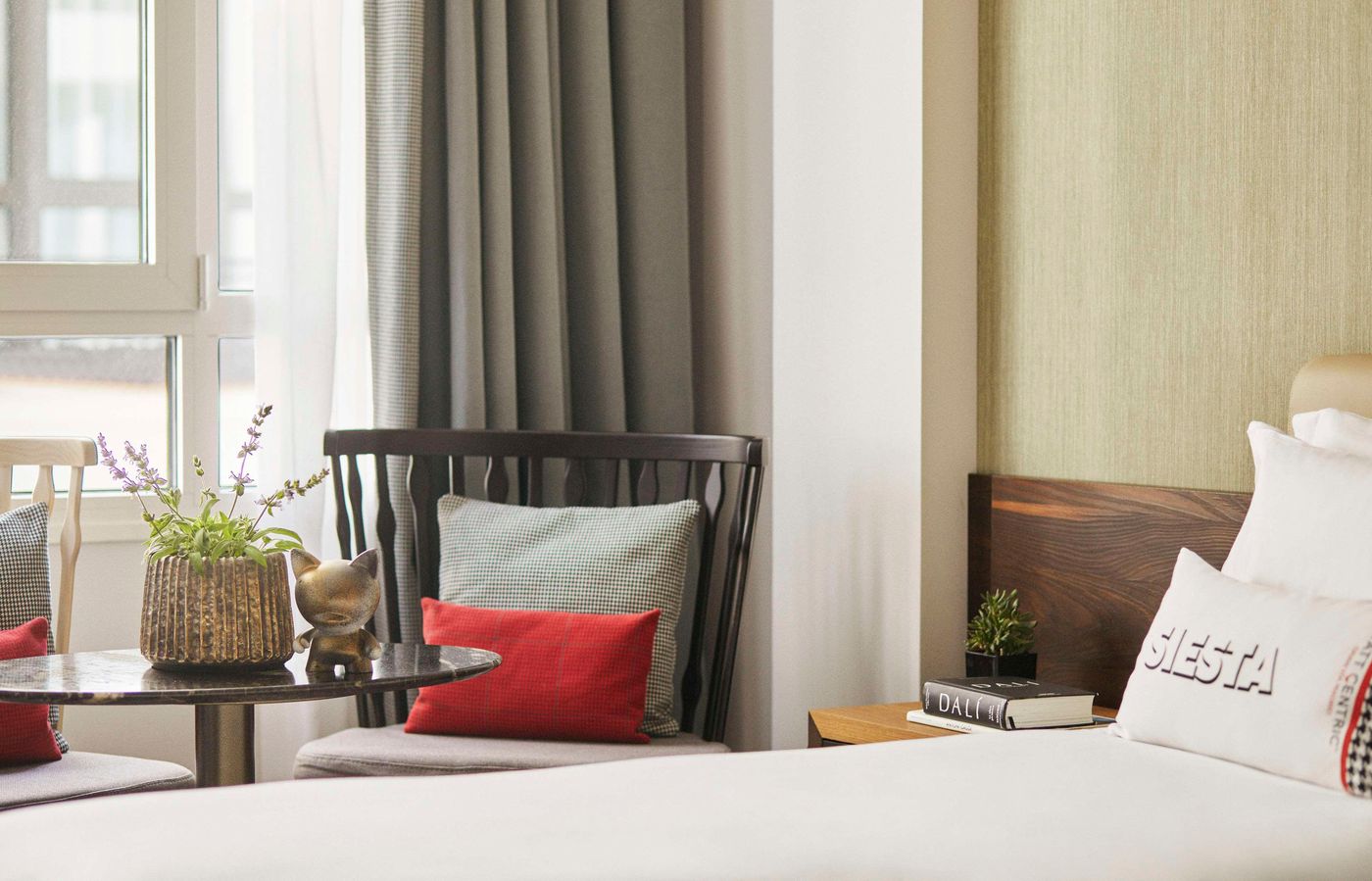 Hyatt-Centric-Gran-Via-Madrid-Room-73