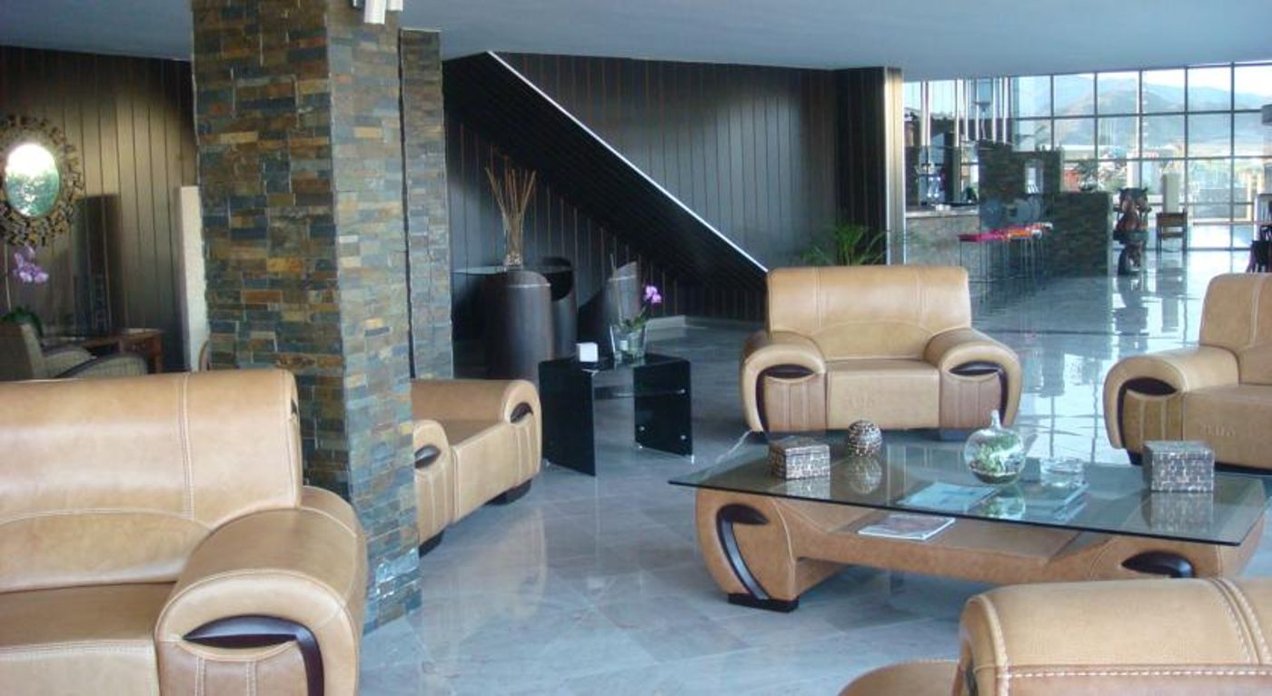 Aguilas Hotel Resort