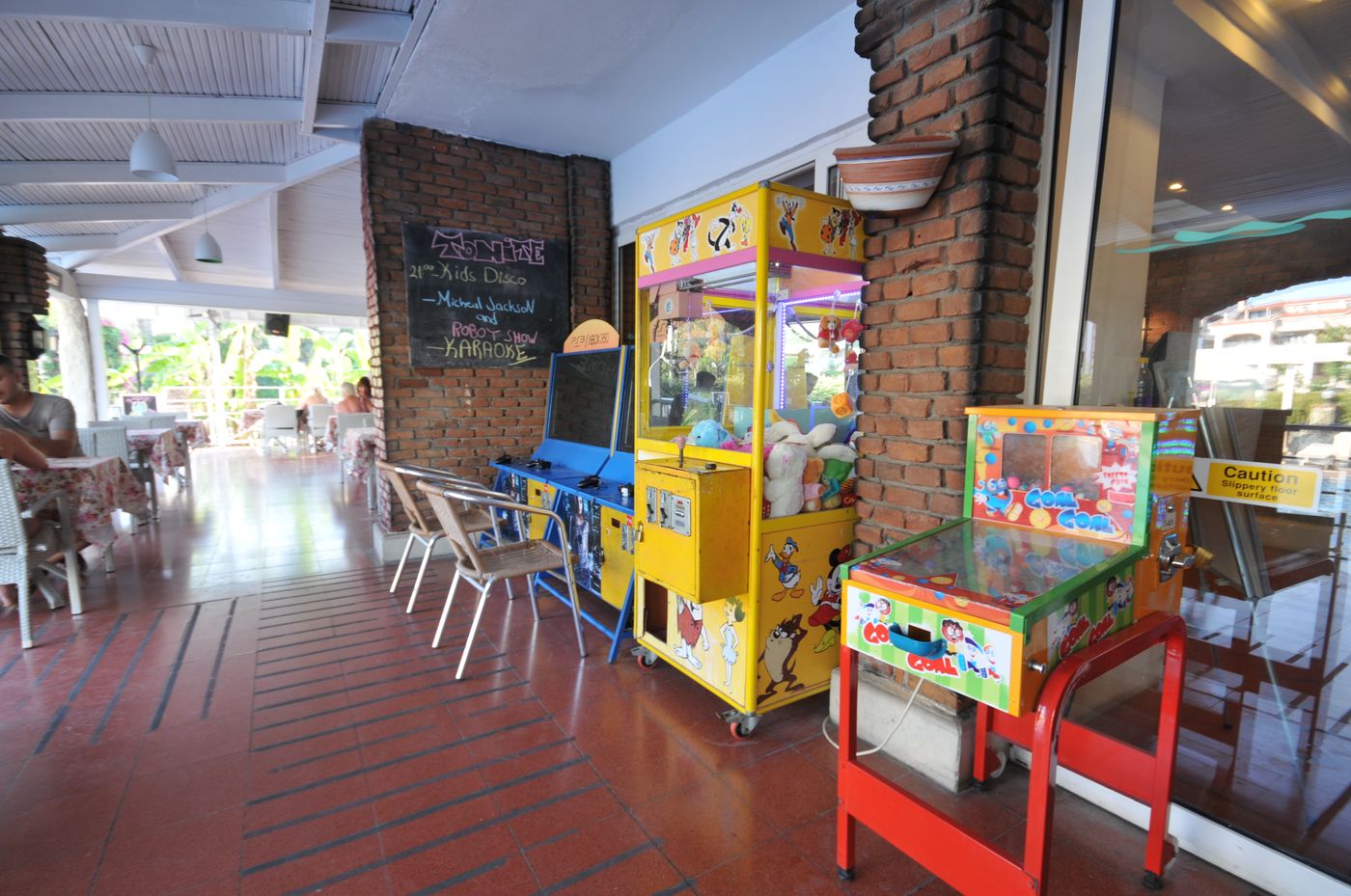 Greenpark-Restaurant-32