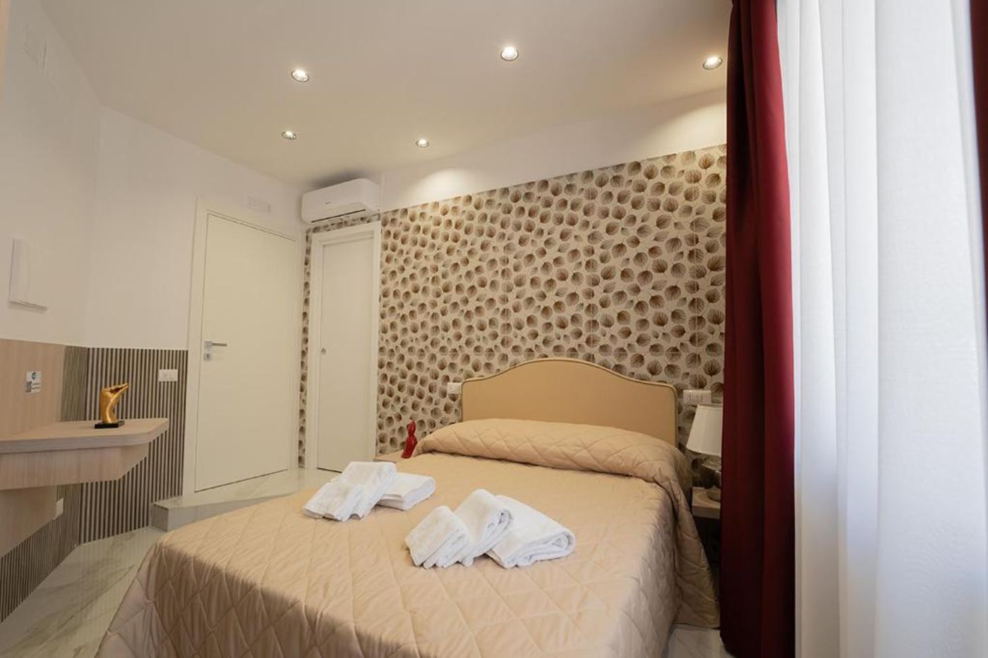 P.c. Boutique H. Lifestyle - Italy - Naples - Room - 4