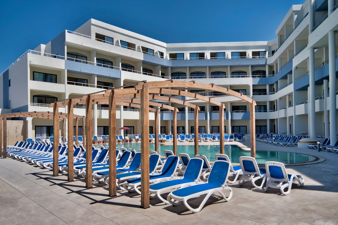 Riviera-Spa-Resort---Adults-Only-Pool-2