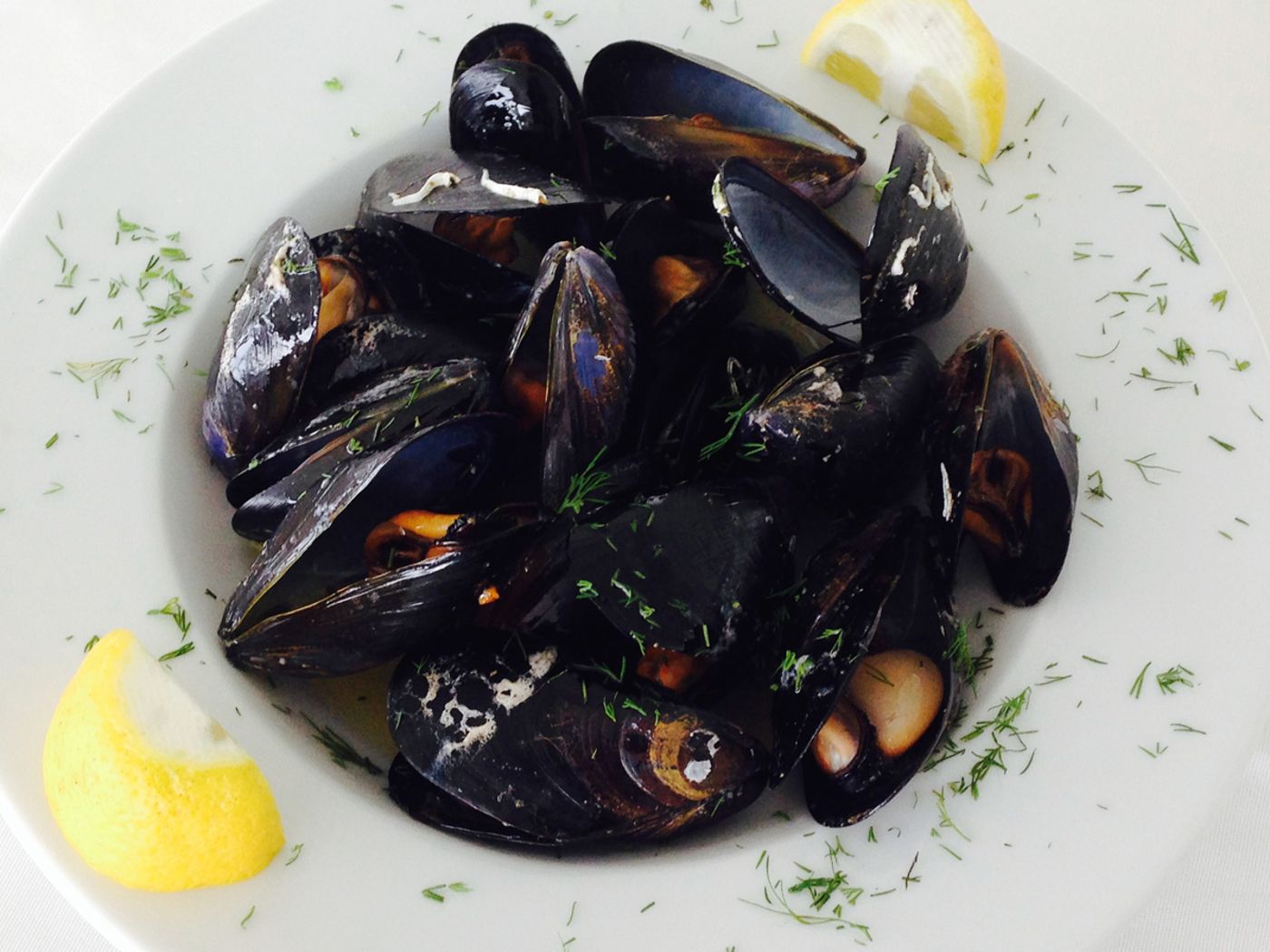 White-Suites-Restaurant-29