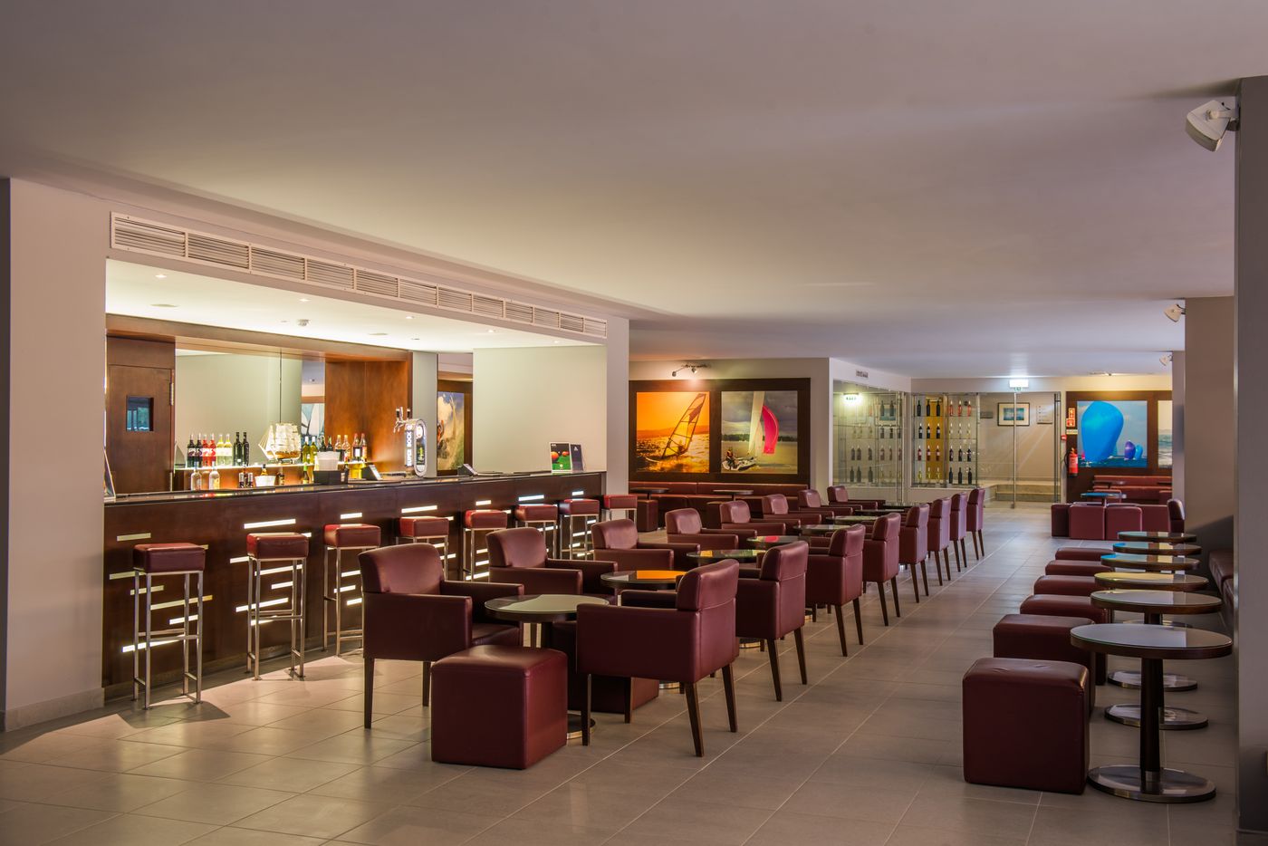 Vila-Gale-Nautico-Bar-34