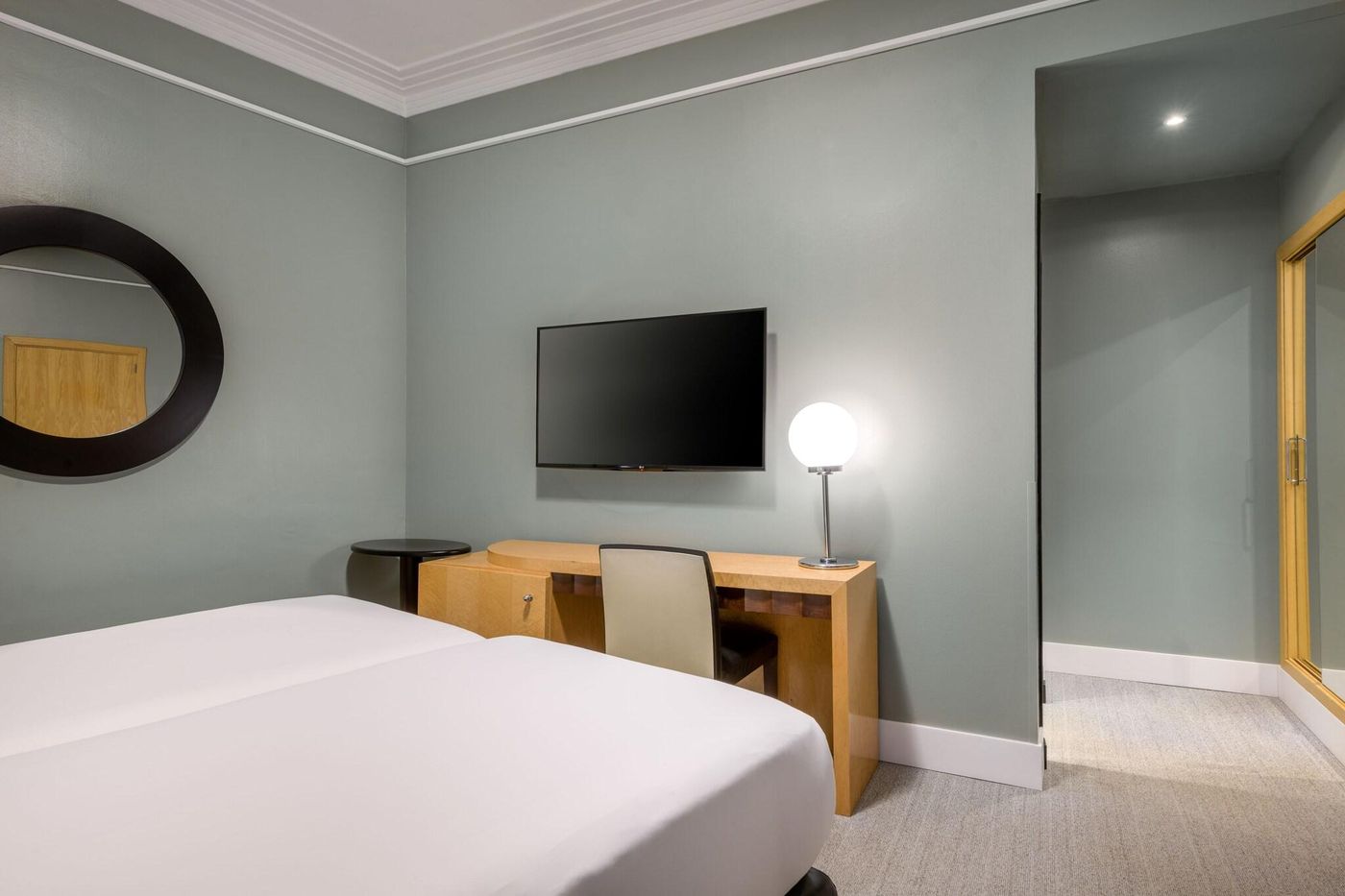 Larios-Malaga-Room-20