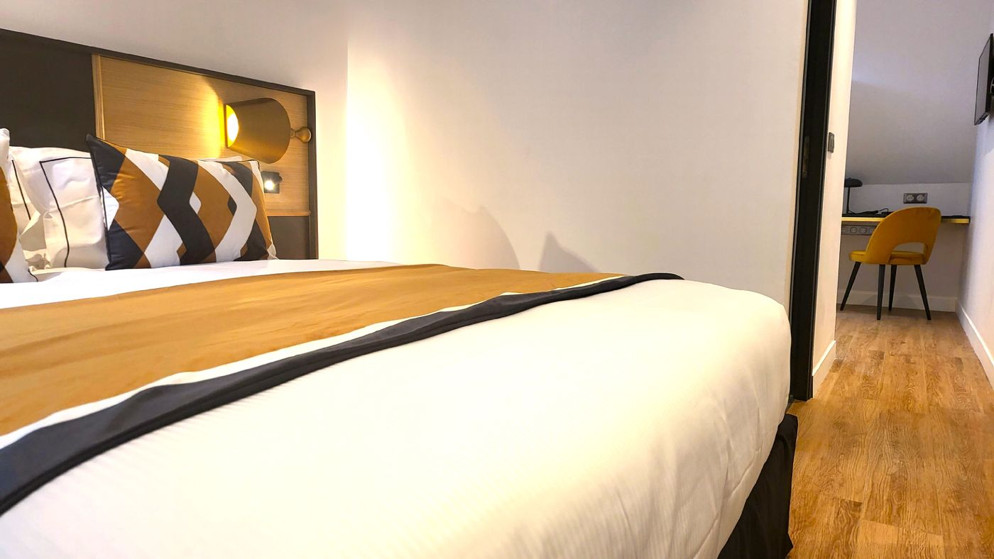 Star-Champs-Elysees-Room-30