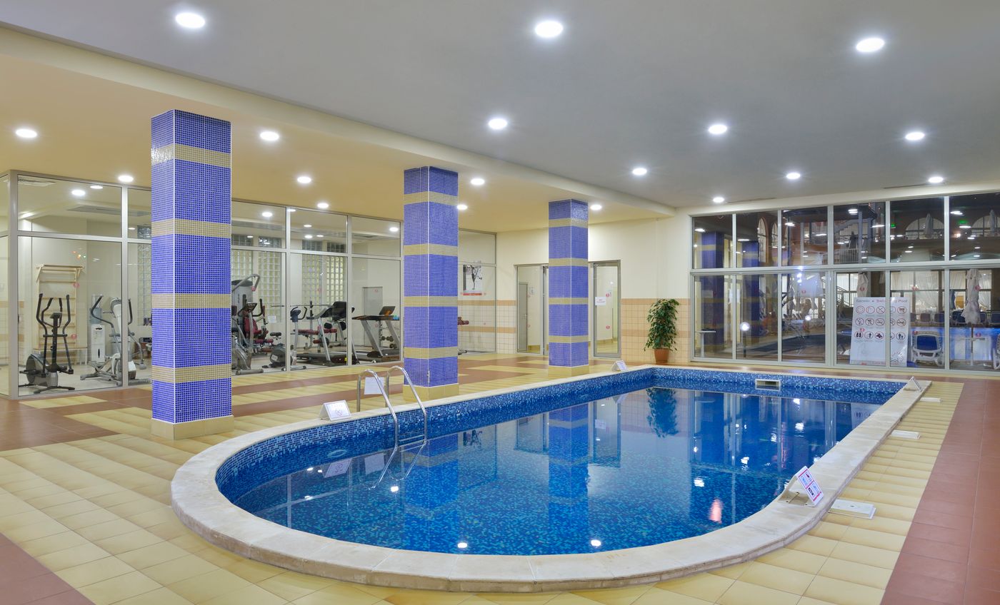 Sol Luna Bay and Mare Resort