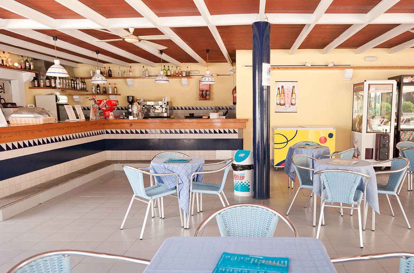 Hotel-Vibra-Isola-Bar-29