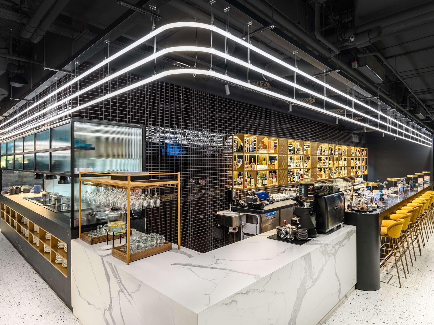 Ibis-Budapest-Stadium-Bar-12