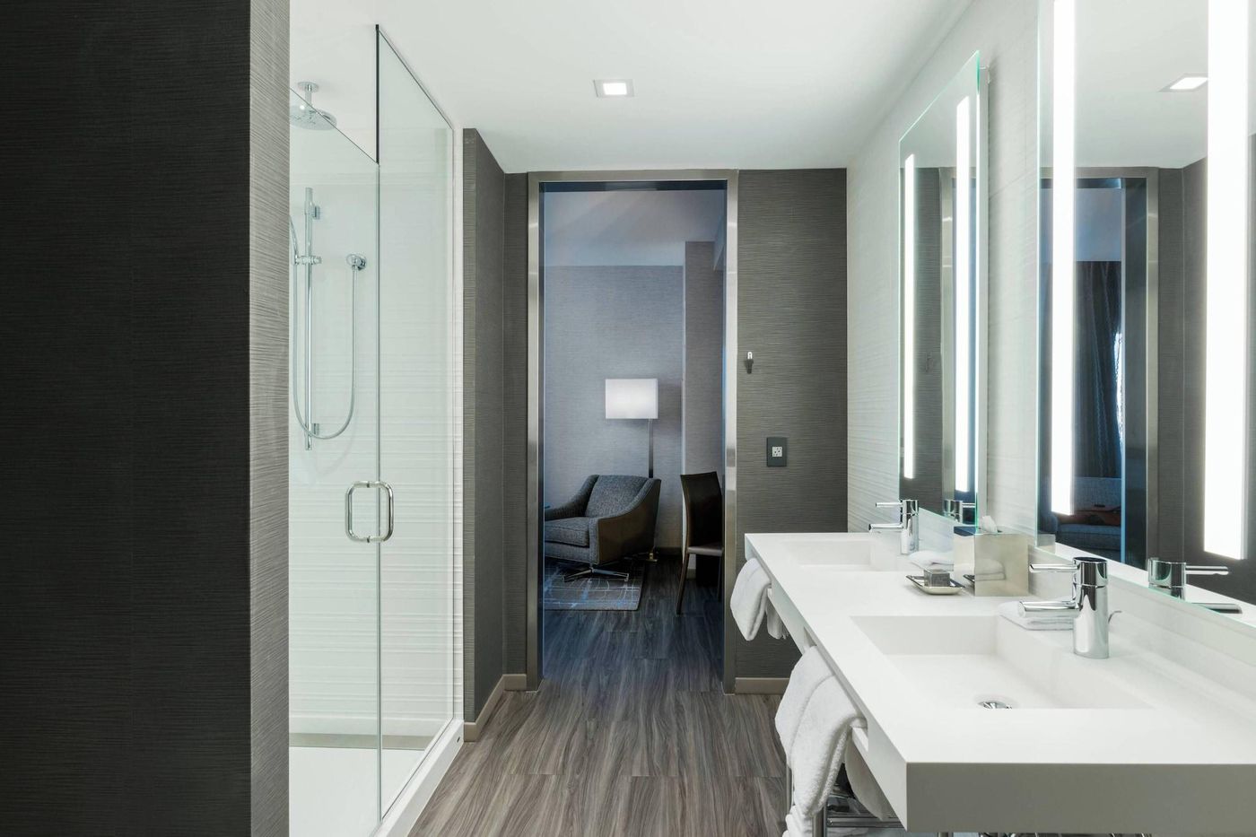 AC-Hotel-Boston-Cambridge-Room-25