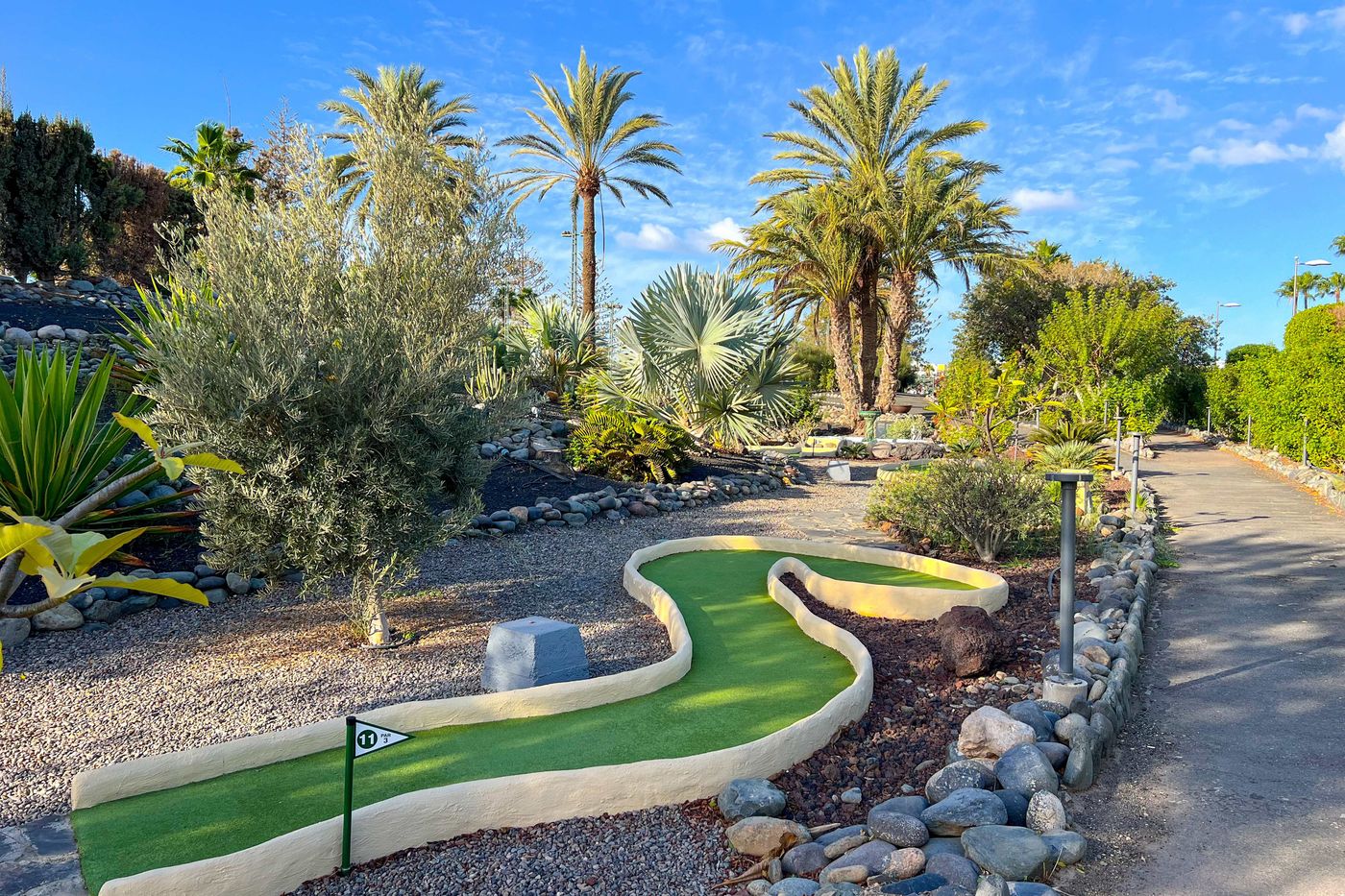 New - Cordial Biarritz