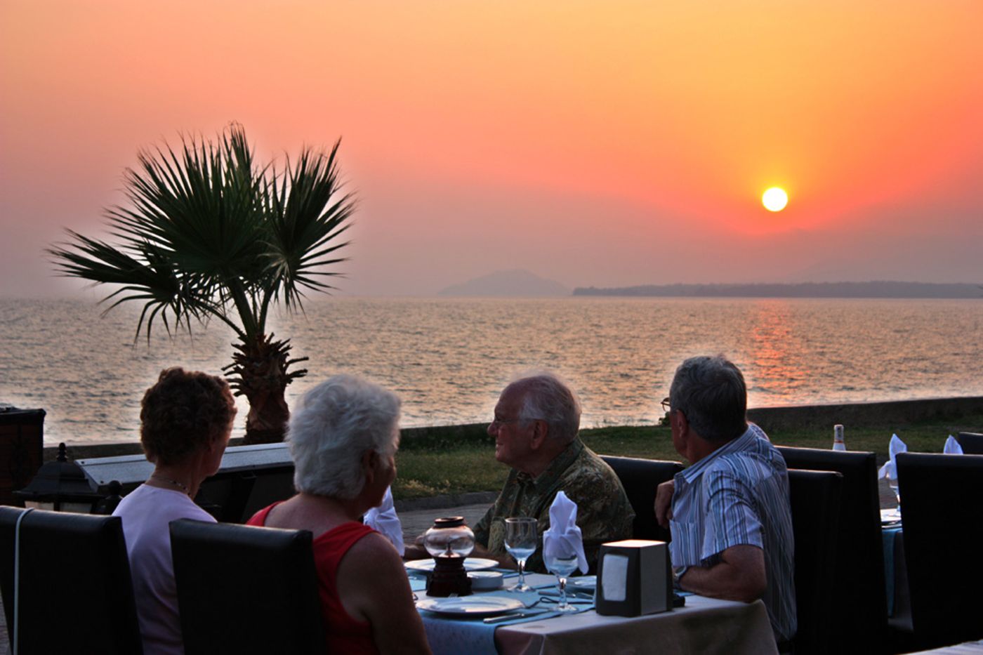 Mendos-Restaurant-38