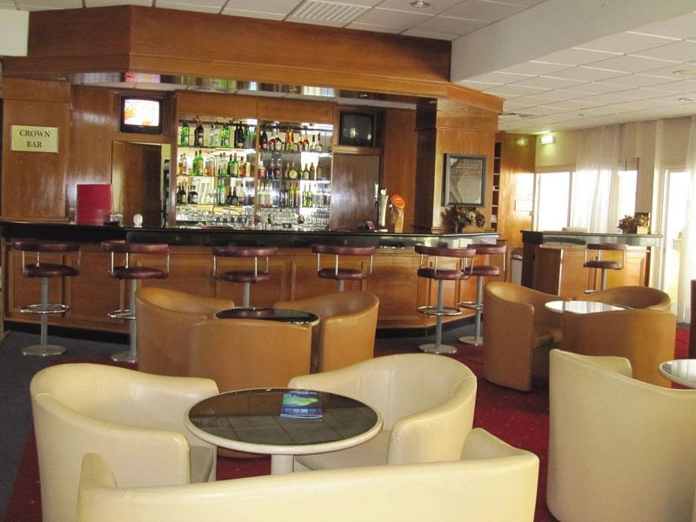 Crown-Resort-Elamaris-Bar-22