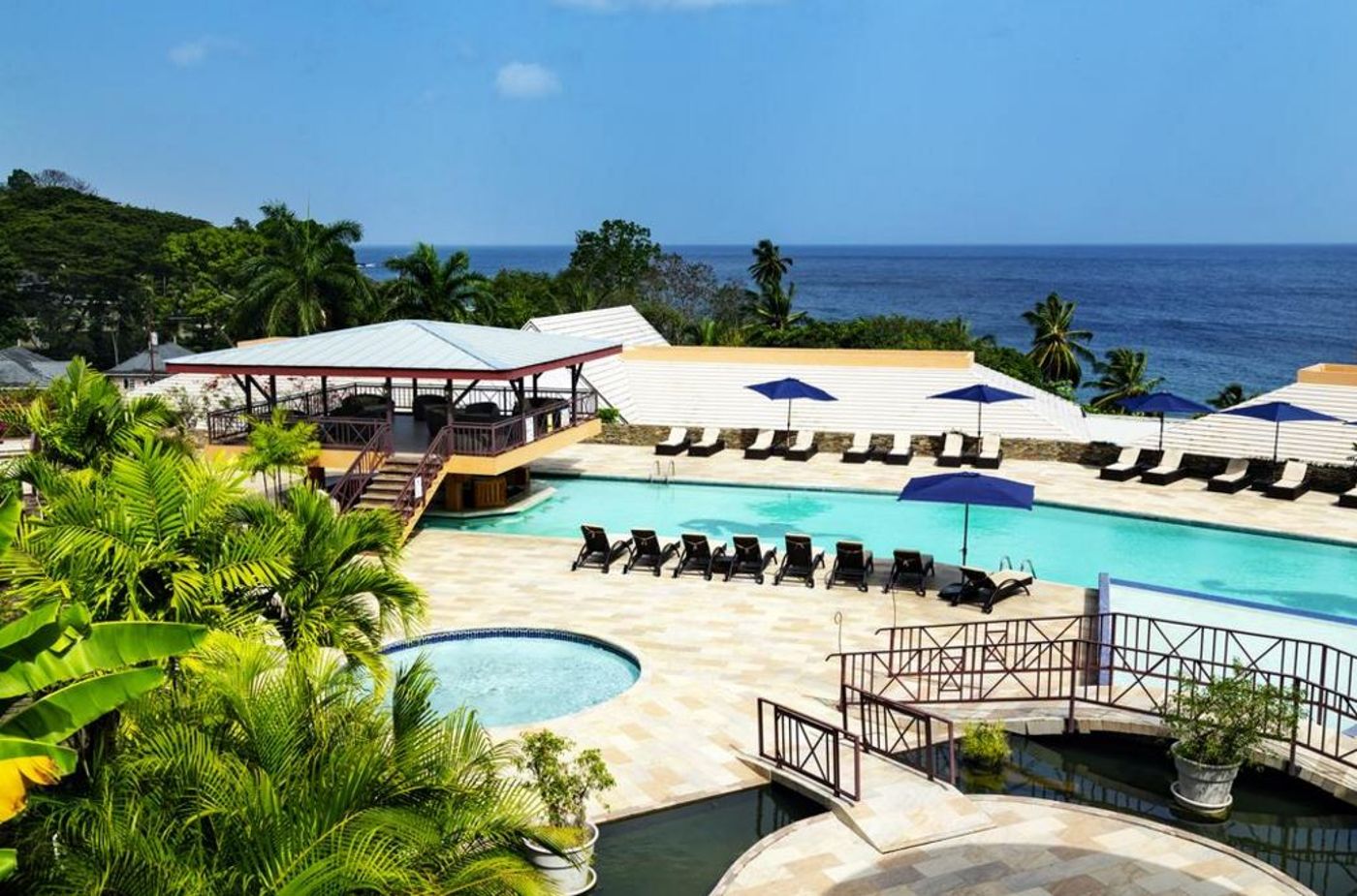 Le-Grand-Courlan-Spa-Resort-Pool-4