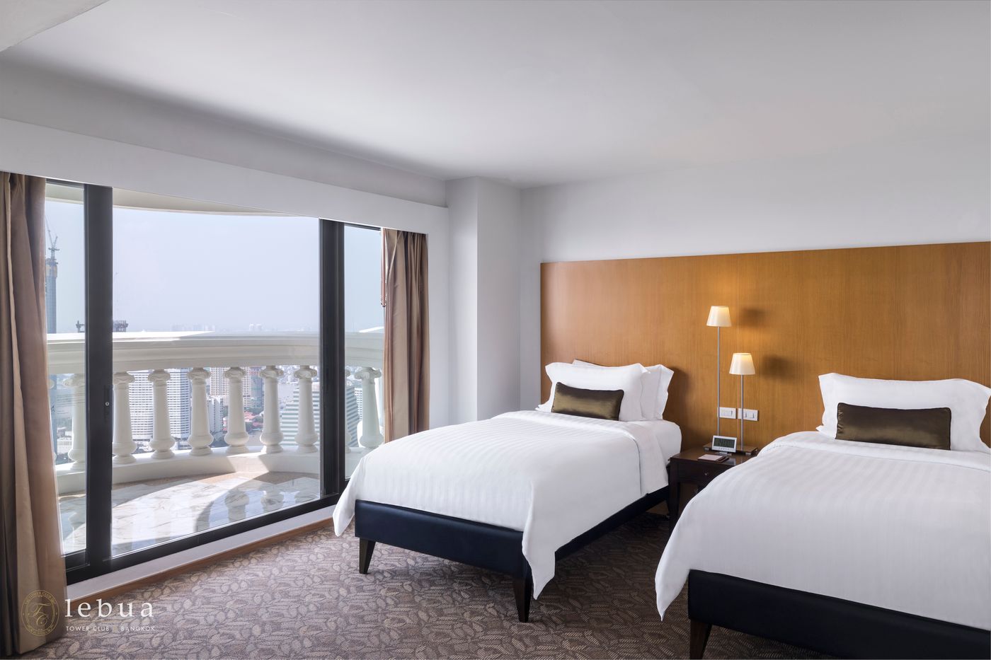 Lebua-at-State-Tower-Room-47