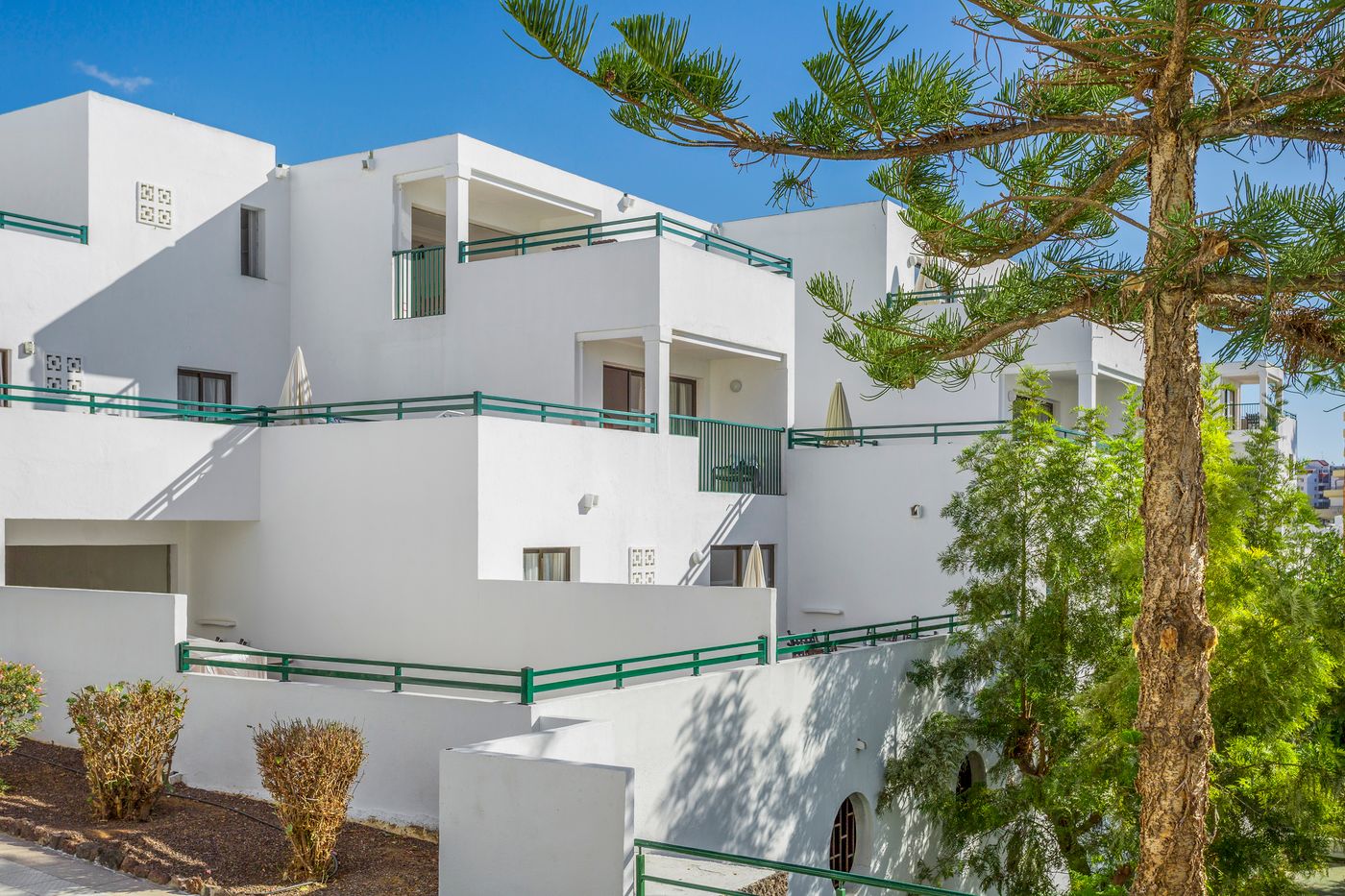 Sunset-Bay-Club-General-view-9