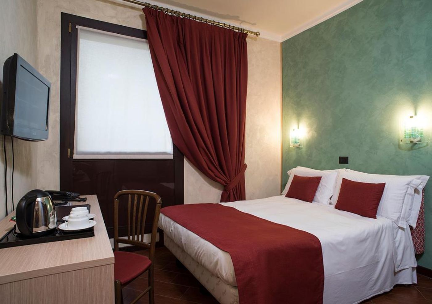 Plaza - Italy - TURIN - Room - 3