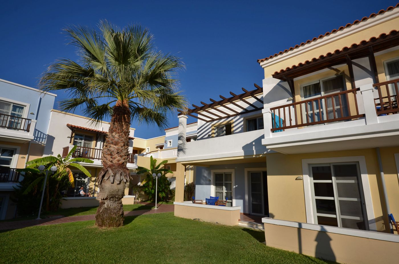 Aegean-Houses-General-view-11